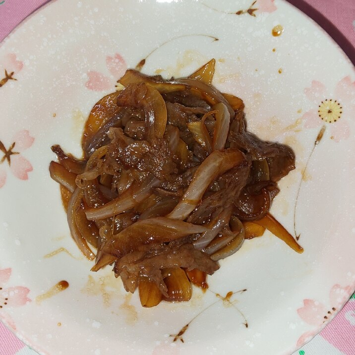 ご飯に合う☆牛肉と玉ねぎの牛丼風炒め